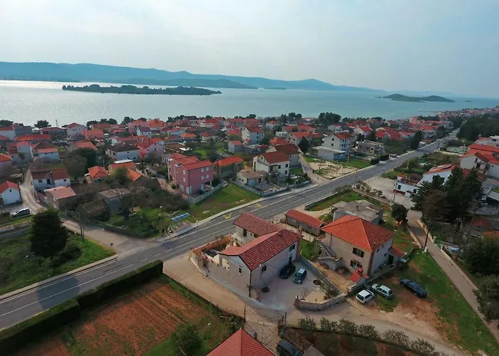 Kadija Castle * Turanj
