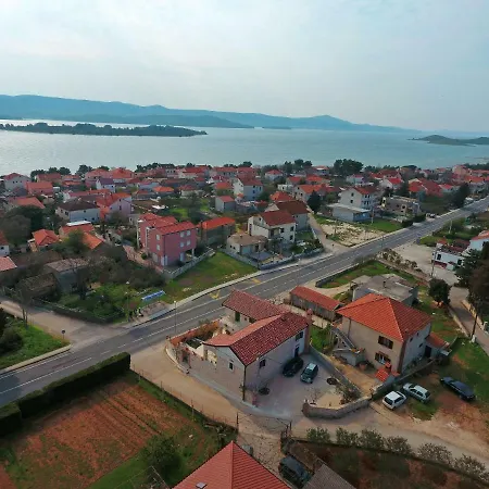 Kadija Castle * Turanj