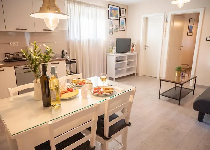 Kadija Castle Turanj