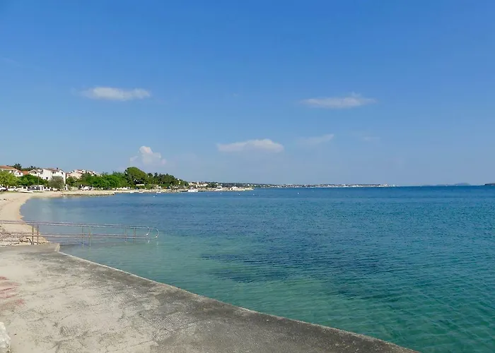 アパート Kadija Castle